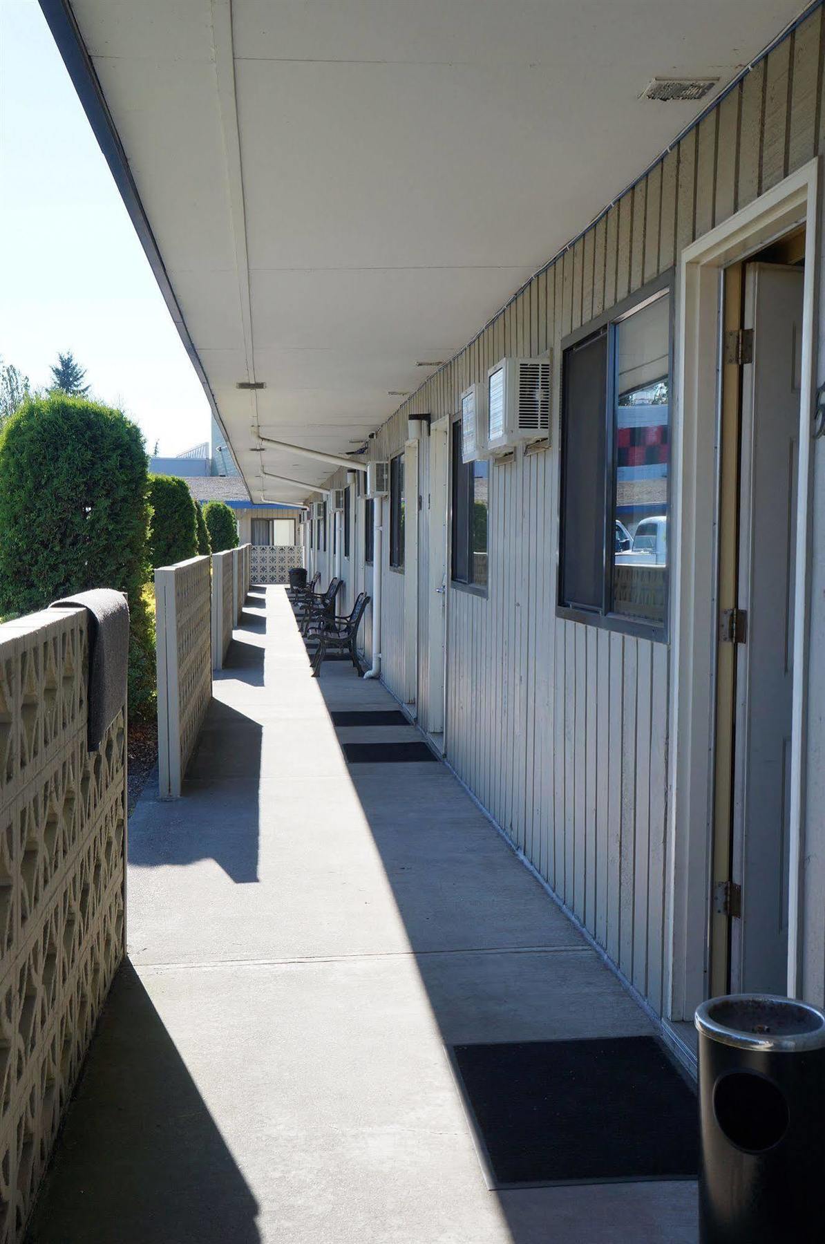 Motel Westward & Langley